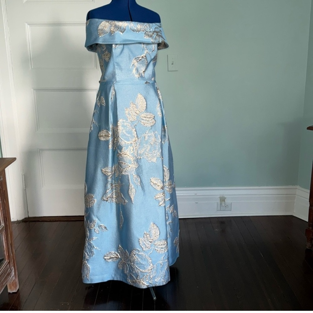 Teri Jon Turquoise w/ Silver Floral MOB or MOG Size 14 Dress